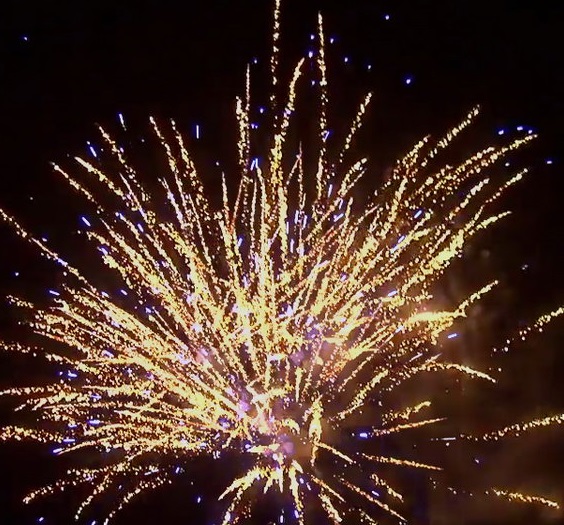 Batareya salyutov Tancuyut vse! 2 Batareya salyutov Tancuyut vse! 2