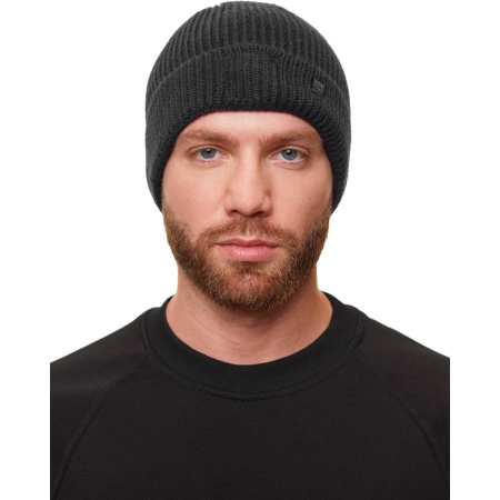 shapka-bask-discovery-chernyj shapka-bask-discovery-chernyj