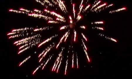 Batareya salyutov Salyut-prokaznik 3 Batareya salyutov Salyut-prokaznik 3