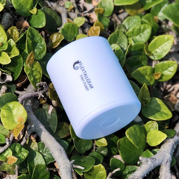 nasos-portativnyj-flextail-tiny-pump-white 4 nasos-portativnyj-flextail-tiny-pump-white 4