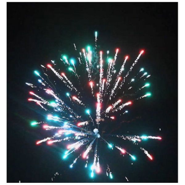 batareya-salyutov-mulatka-r7292-0-8-36zalp-4ehff 2 batareya-salyutov-mulatka-r7292-0-8-36zalp-4ehff 2